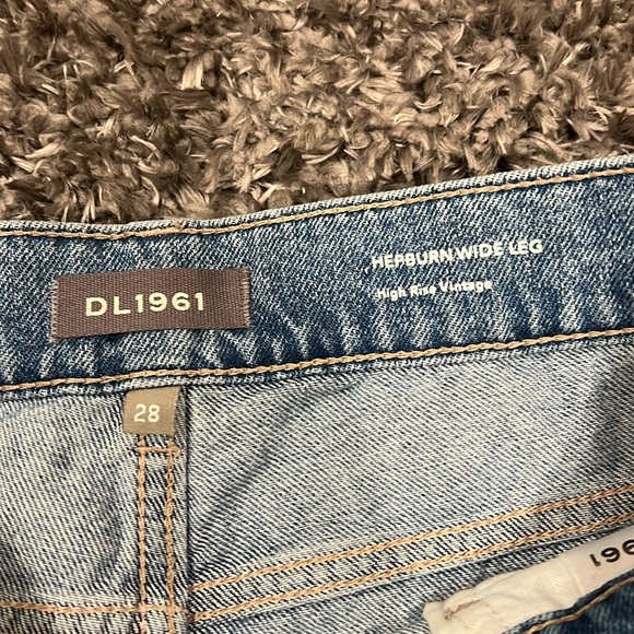 DL1961 | Hepburn High Rise Wide Leg Jeans in Slate size 28 NWT - Picture 7 of 16